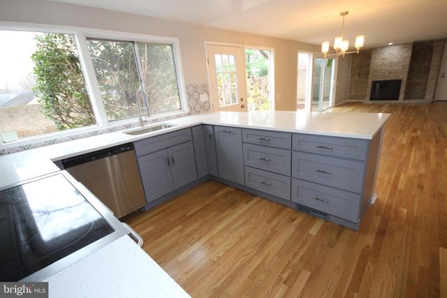 19115 ROMAN WAY, Montgomery Village, MD 20886