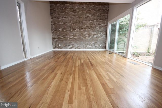 19115 ROMAN WAY, Montgomery Village, MD 20886