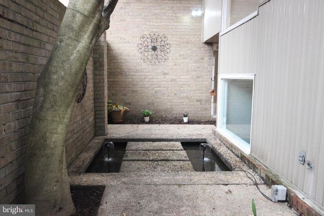 19115 ROMAN WAY, Montgomery Village, MD 20886