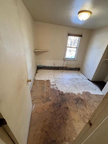 2750 Greene Street, Lake Station, IN 46405