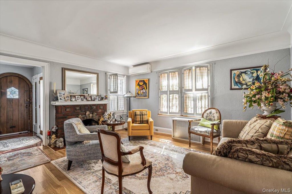 166-47 25th Avenue, Whitestone, NY 11357 — photo 5