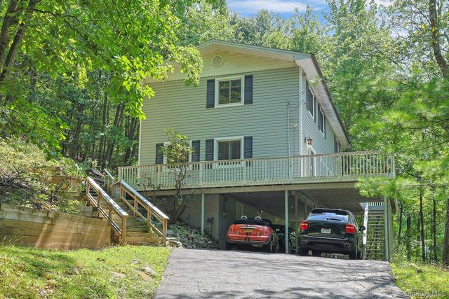 130 Call Hollow Road, Pomona, NY 10970