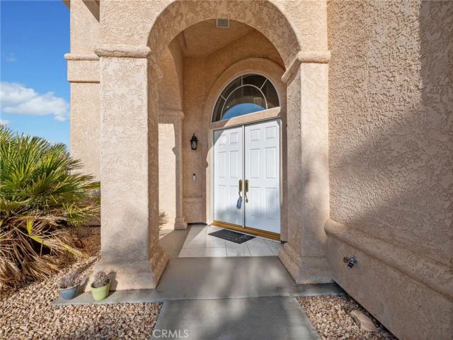 26463 Gem Ct, Helendale, CA 92342
