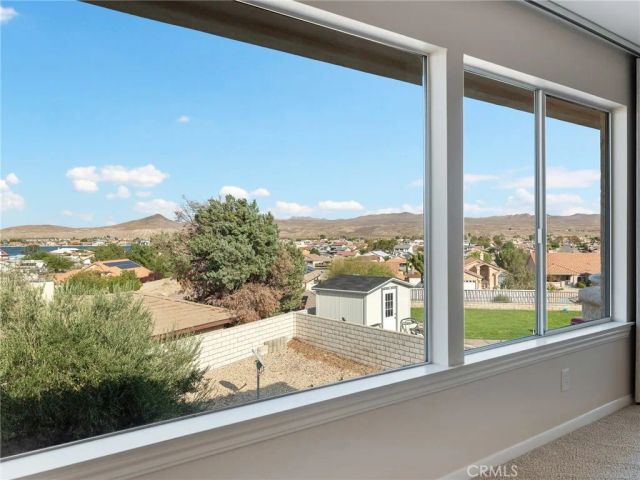 26463 Gem Ct, Helendale, CA 92342