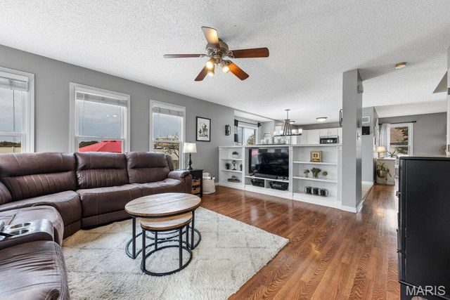 4021 Jessica Drive, Wentzville, MO 63385