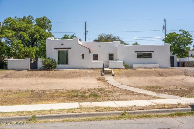 1040 Hess Terrace, Las Cruces, NM 88005