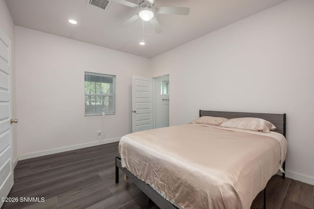 1040 Hess Terrace, Las Cruces, NM 88005