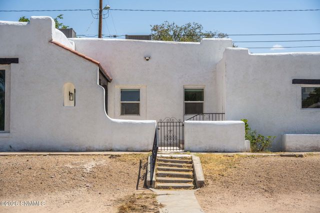 1040 Hess Terrace, Las Cruces, NM 88005