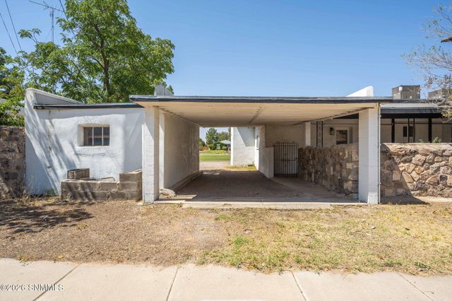 1040 Hess Terrace, Las Cruces, NM 88005