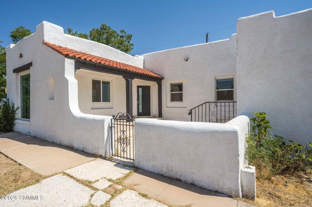 1040 Hess Terrace, Las Cruces, NM 88005
