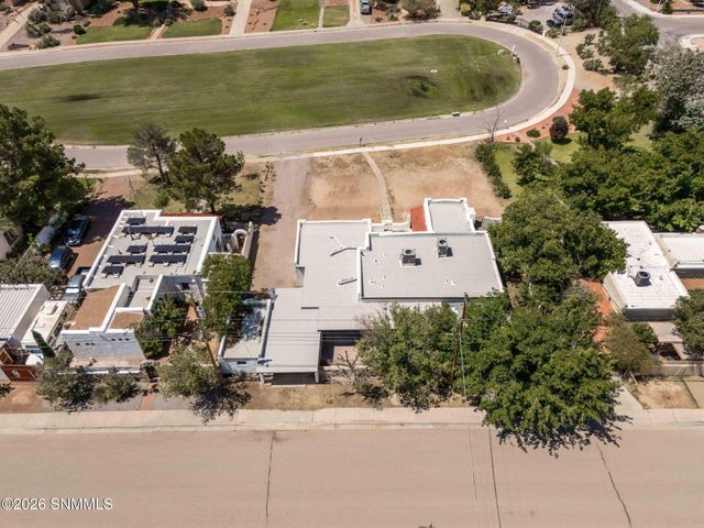 1040 Hess Terrace, Las Cruces, NM 88005