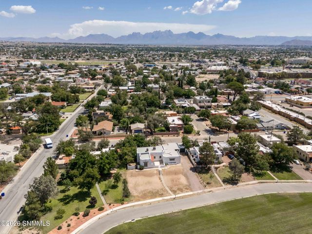 1040 Hess Terrace, Las Cruces, NM 88005