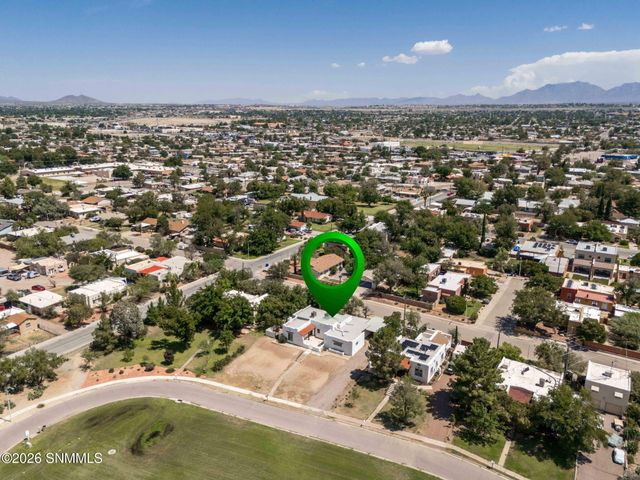 1040 Hess Terrace, Las Cruces, NM 88005
