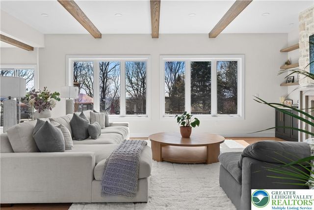 3373 Rising Sun Court, Upper Nazareth Twp, PA 18064