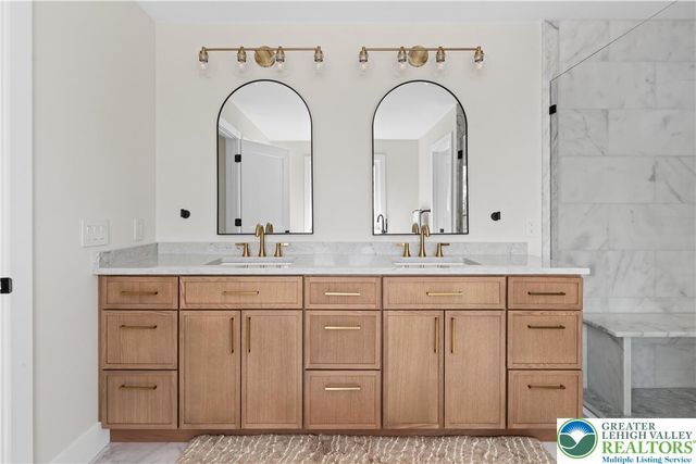 3373 Rising Sun Court, Upper Nazareth Twp, PA 18064