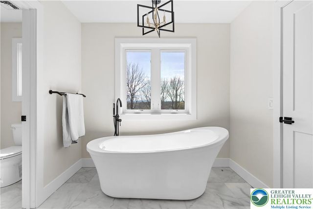 3373 Rising Sun Court, Upper Nazareth Twp, PA 18064