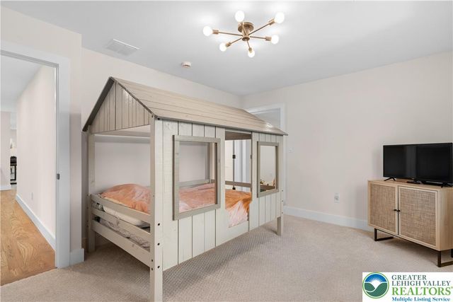3373 Rising Sun Court, Upper Nazareth Twp, PA 18064