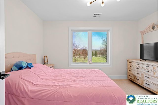3373 Rising Sun Court, Upper Nazareth Twp, PA 18064