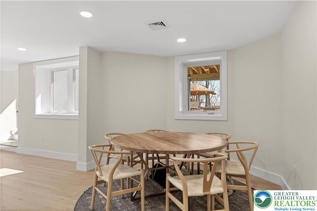 3373 Rising Sun Court, Upper Nazareth Twp, PA 18064