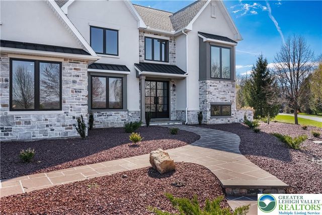 3373 Rising Sun Court, Upper Nazareth Twp, PA 18064