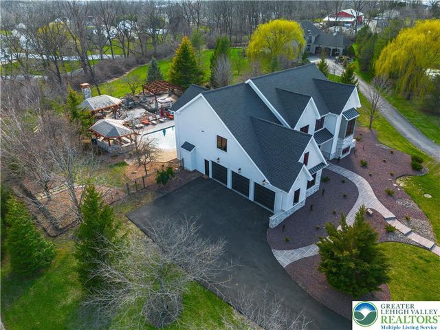 3373 Rising Sun Court, Upper Nazareth Twp, PA 18064