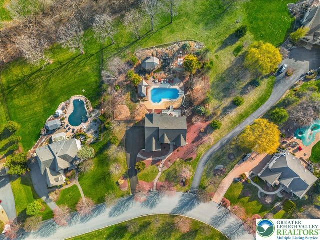 3373 Rising Sun Court, Upper Nazareth Twp, PA 18064