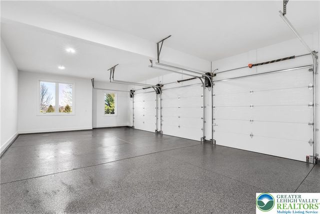 3373 Rising Sun Court, Upper Nazareth Twp, PA 18064