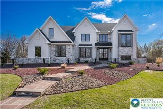 3373 Rising Sun Court, Upper Nazareth Twp, PA 18064