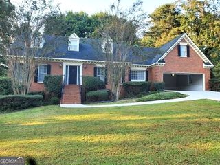 5221 Clearwater Drive, Stone Mountain, GA 30087