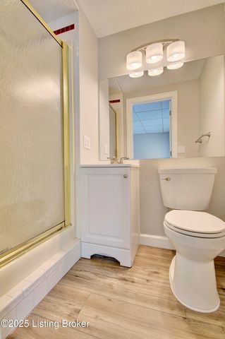 6174 Ridgewood Ct, Florence, KY 41042