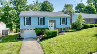 6174 Ridgewood Ct, Florence, KY 41042