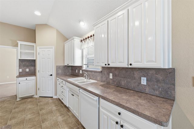 4207 Fox Court, Arlington, TX 76001