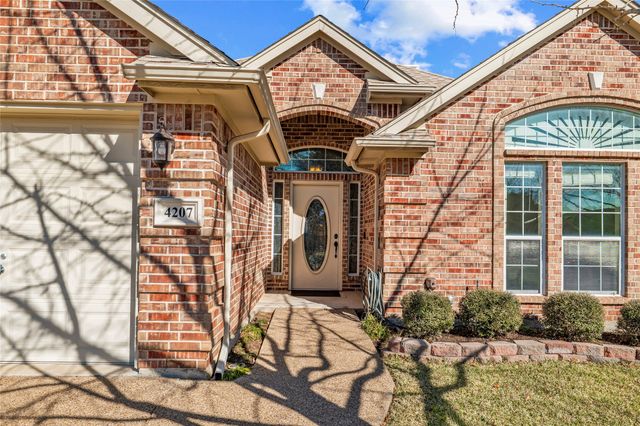 4207 Fox Court, Arlington, TX 76001