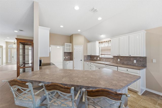 4207 Fox Court, Arlington, TX 76001