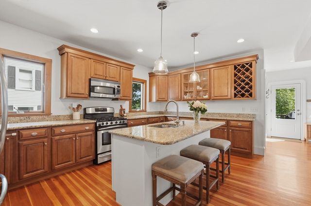 55 Torrey St, Weymouth, MA 02190