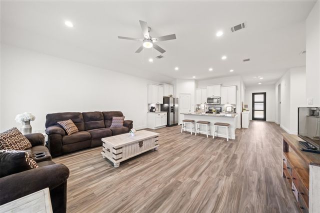 1161 Purple Orchid Street, Montgomery, TX 77316