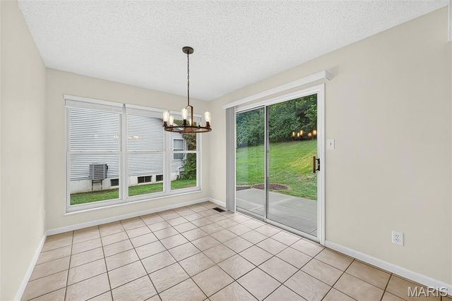 4014 Treeshadow Drive, St Peters, MO 63376