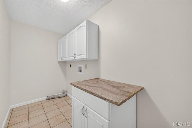 4014 Treeshadow Drive, St Peters, MO 63376