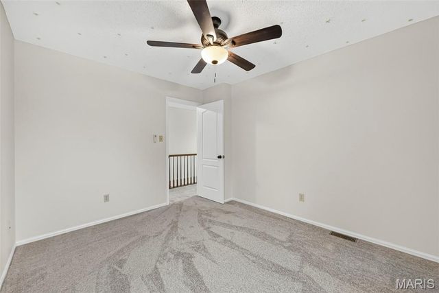 4014 Treeshadow Drive, St Peters, MO 63376
