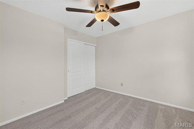 4014 Treeshadow Drive, St Peters, MO 63376