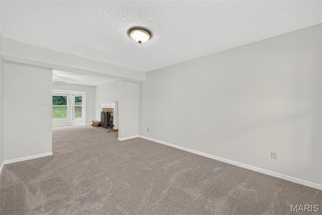 4014 Treeshadow Drive, St Peters, MO 63376