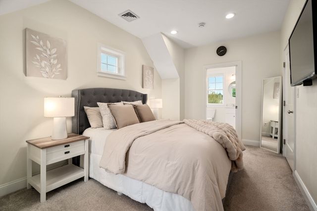 67 Ash Street, Waltham, MA 02453
