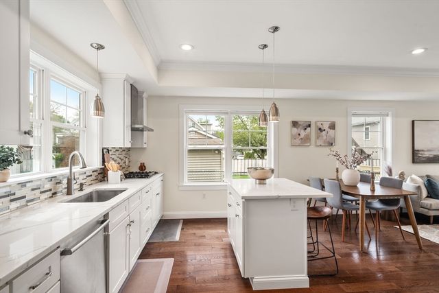67 Ash Street, Waltham, MA 02453
