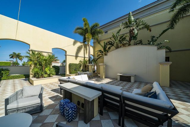 701 S Olive Avenue 707, West Palm Beach, FL 33401