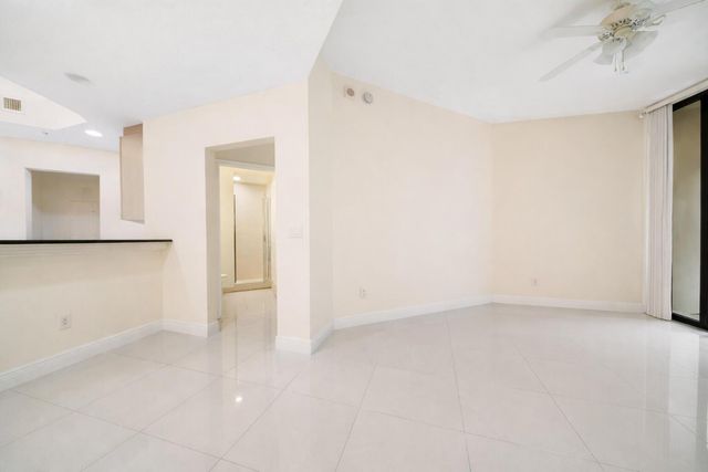 701 S Olive Avenue 707, West Palm Beach, FL 33401