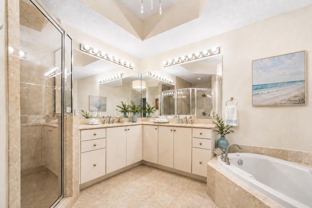 701 S Olive Avenue 707, West Palm Beach, FL 33401