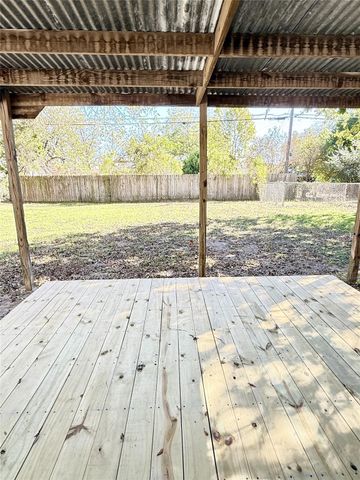 1403 Alcoa Ave, Rockdale, TX 76567