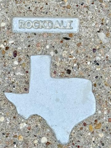 1403 Alcoa Ave, Rockdale, TX 76567