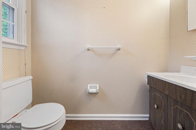 26 CARRIAGE HOUSE DR, Southampton, PA 18966