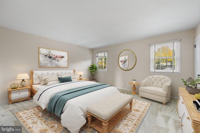 26 CARRIAGE HOUSE DR, Southampton, PA 18966